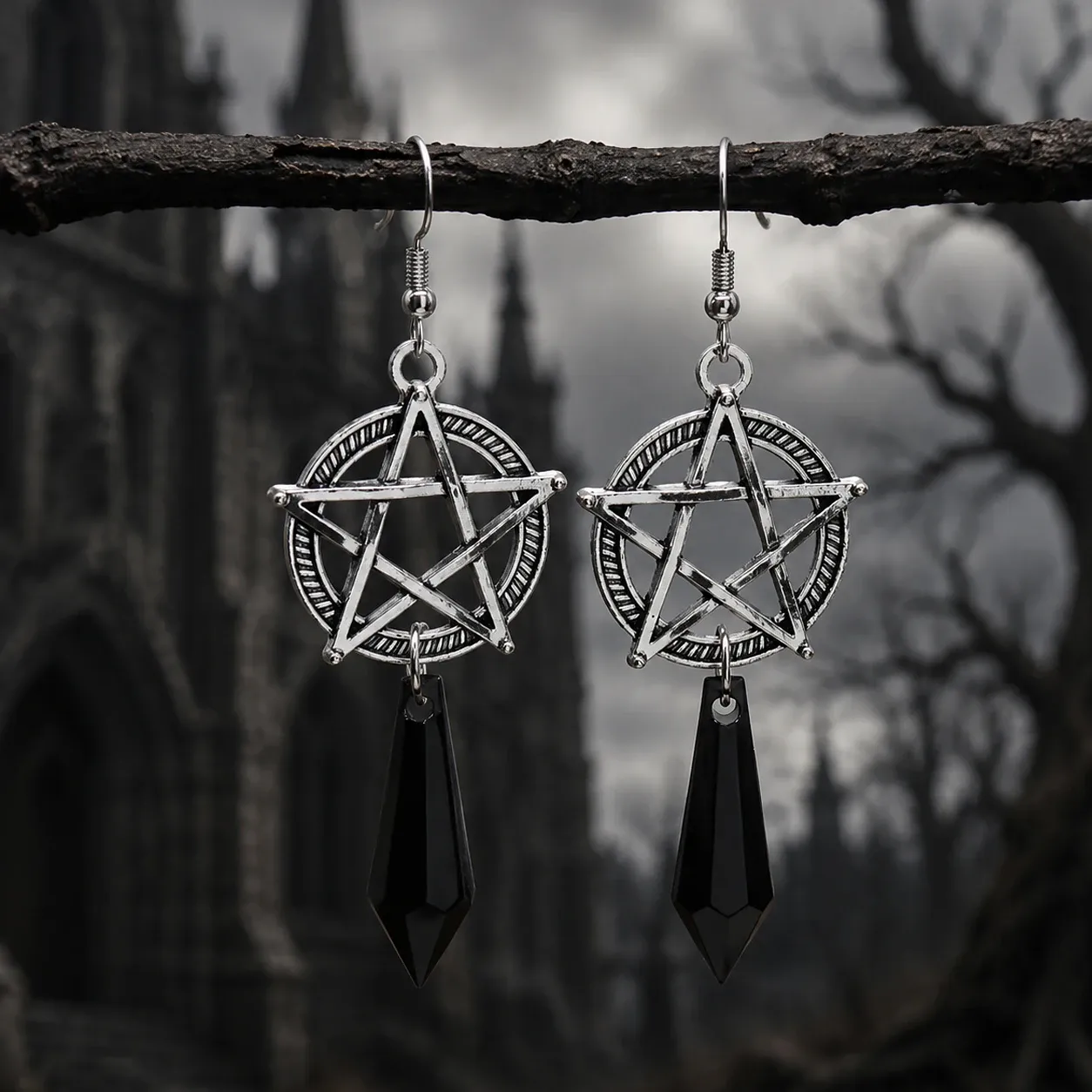 Boucles Gothiques Pentagramme – Cristal Noir