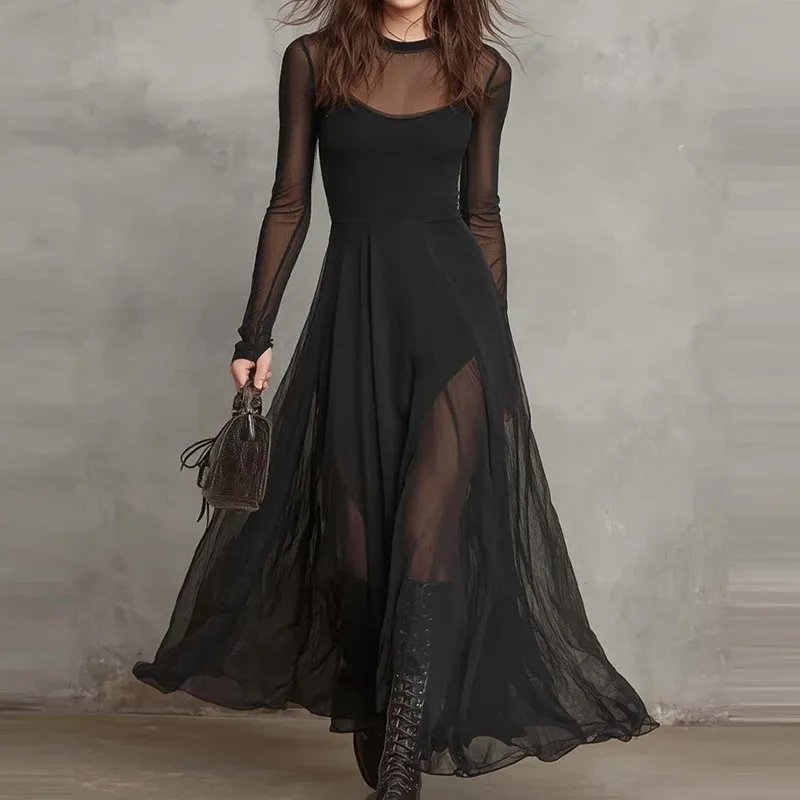 Robe Gothique Longue en Mesh Noir