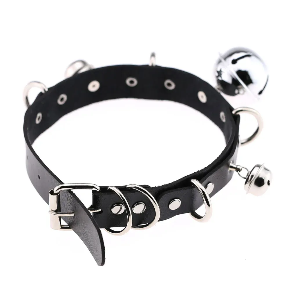 Choker Gothique a Clochettes – Rouge et Metal Argente