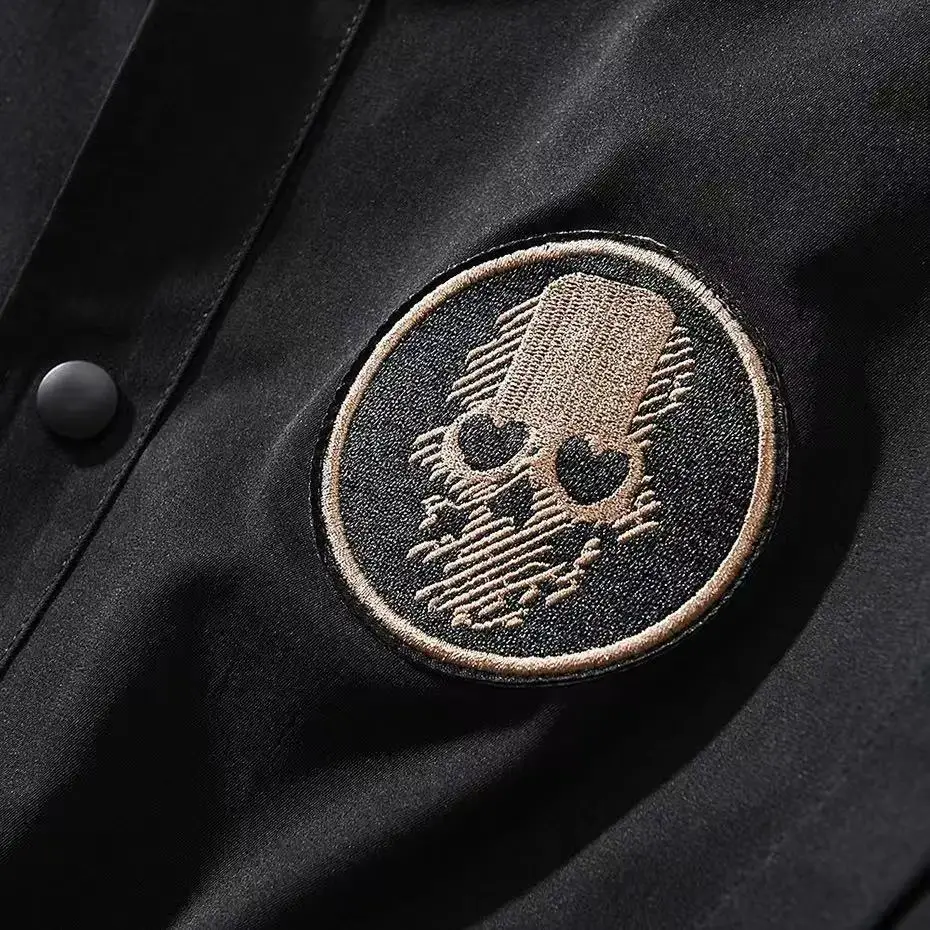 Veste Bomber Techwear Skull – Noir à Écussons – Image 5