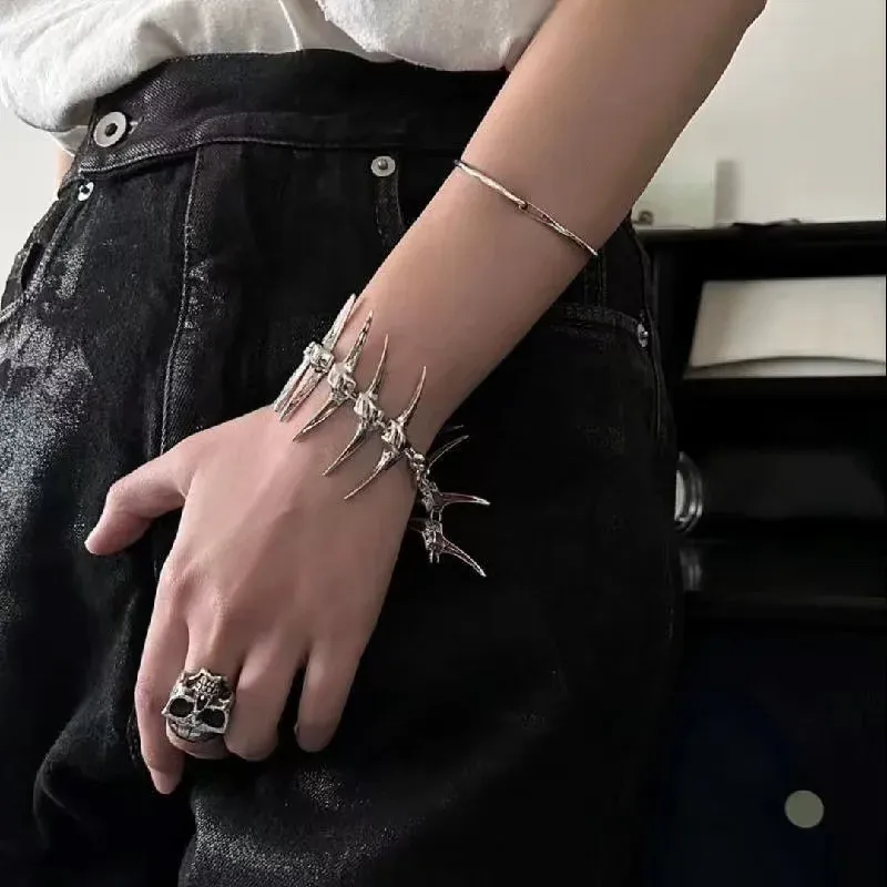 Bracelet Gothique Vertebres Argente – Image 2