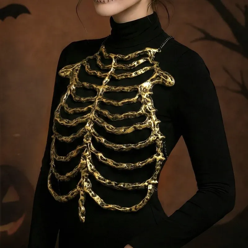 Plastron Gothique Cage Thoracique – Doré
