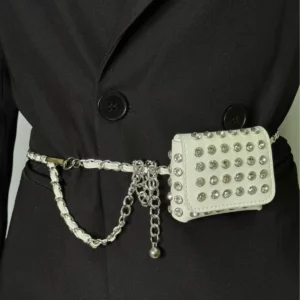 Mini-Sacoche Gothique à Rivets – Chaîne Argentée