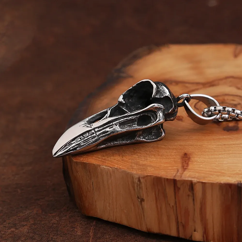 Collier Gothique Crâne de Corbeau – Chaîne Argentée – Image 5