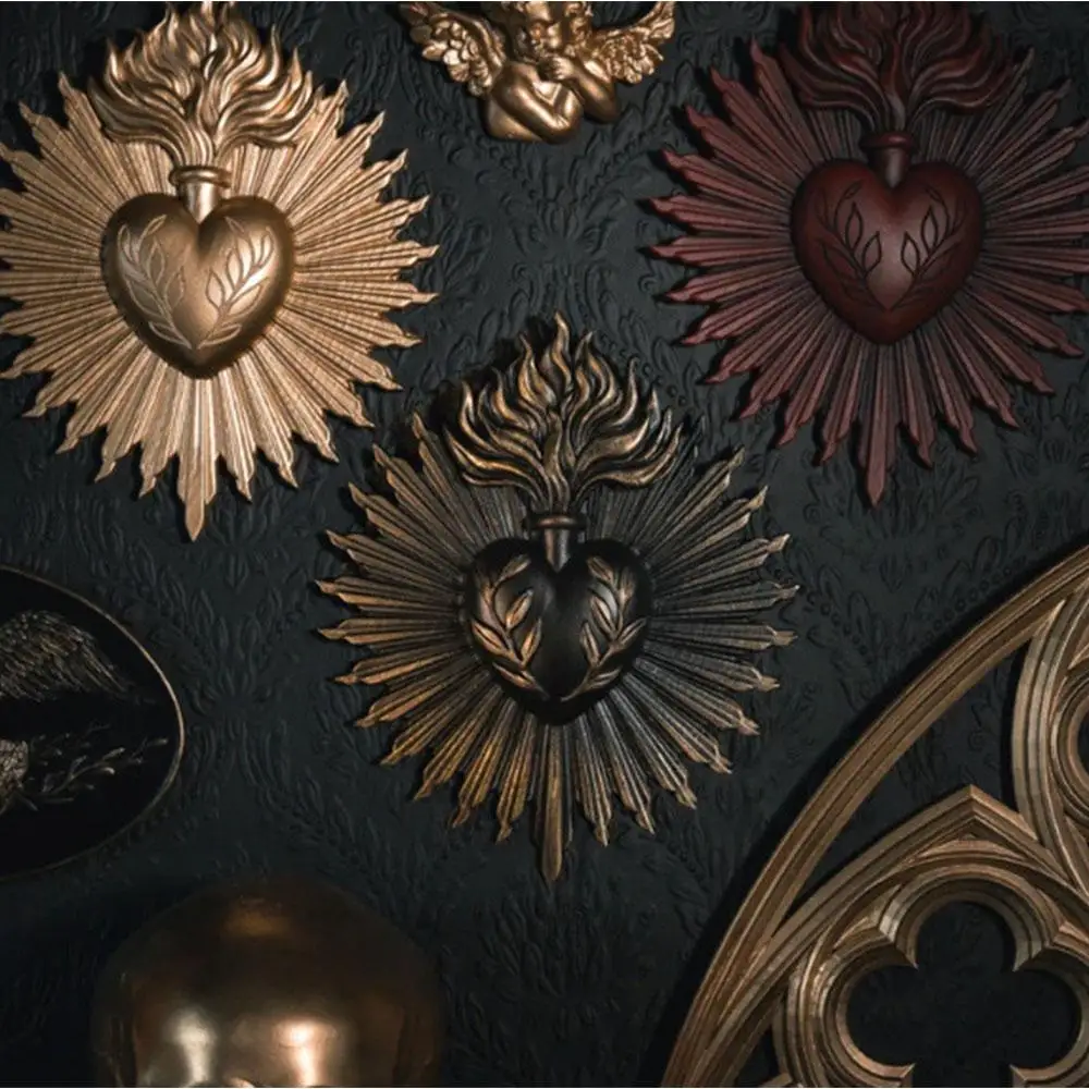 Déco Murale Gothique Cœur Noir – Halo Flamboyant – Image 3