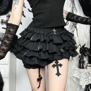 Short Jupe Gothique Noir a Volants et Croix