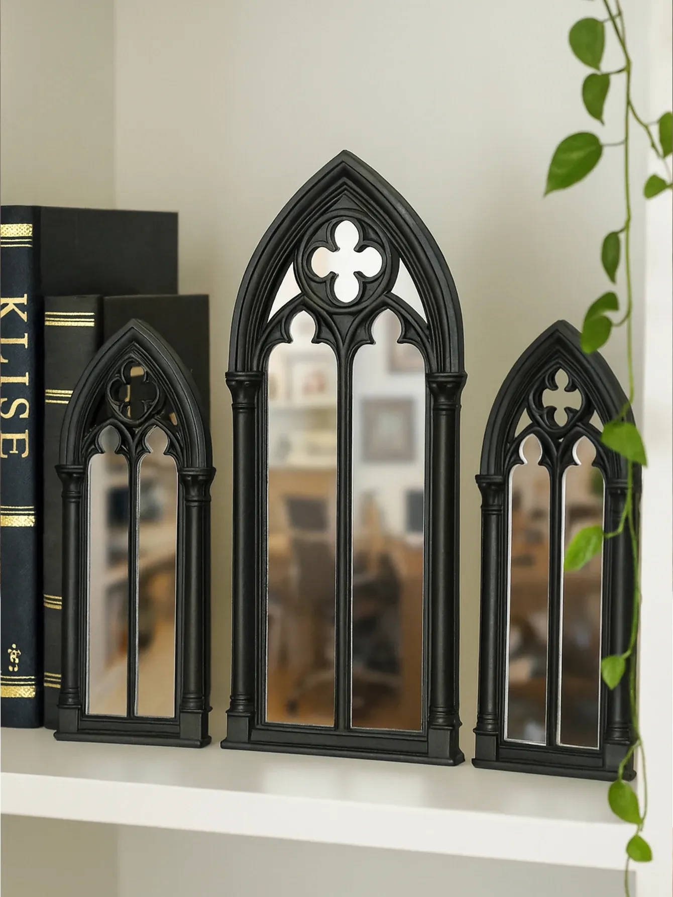Set de Trois Miroirs Gothiques en Arches Noires
