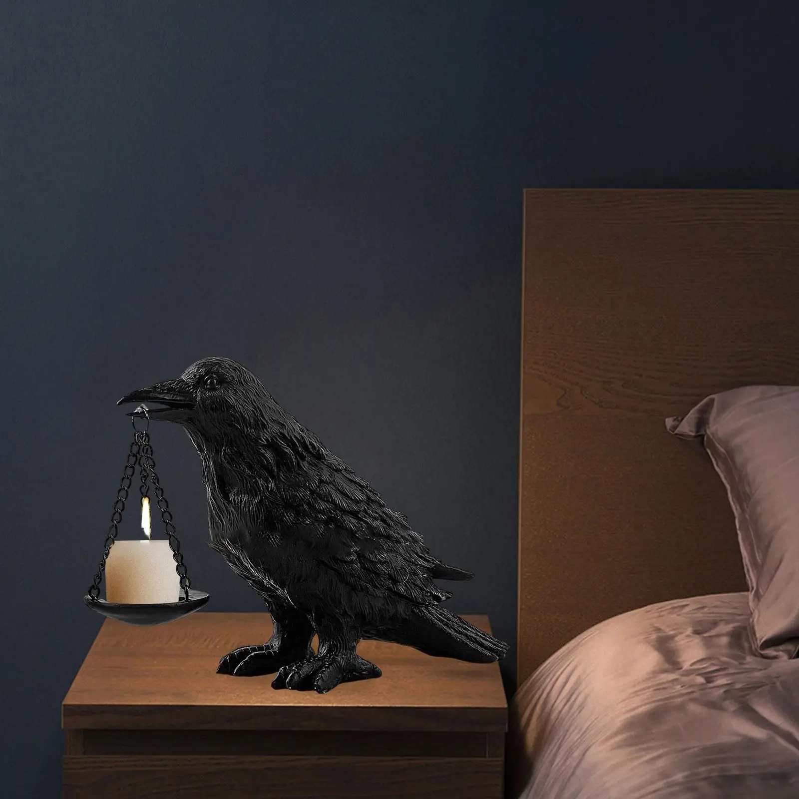 Bougeoir Gothique Corbeau – Sculpture Noire – Image 3