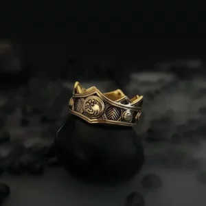 Bague Couronne Médiévale Gravée Dorée