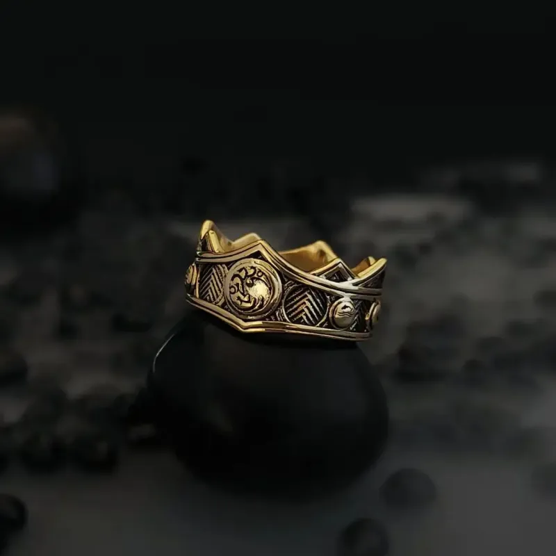 Bague Couronne Médiévale Gravée Dorée