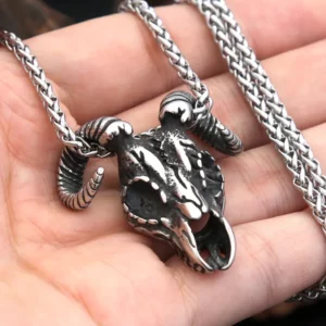 Collier Goat Skull Relic