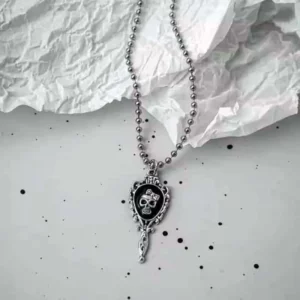 Collier Skull Cameo Drip