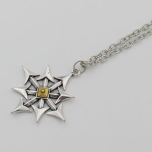 Collier étoile du chaos gothique argenté noir et doré