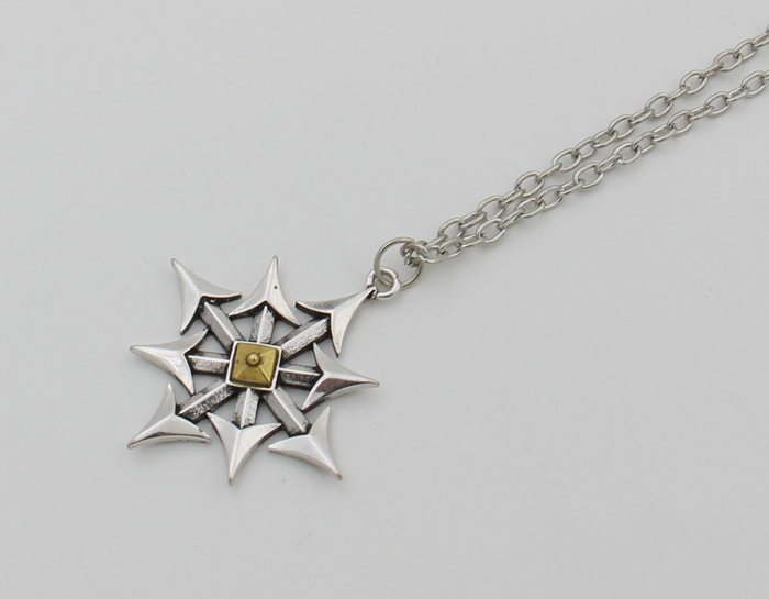 Collier étoile du chaos gothique argenté noir et doré