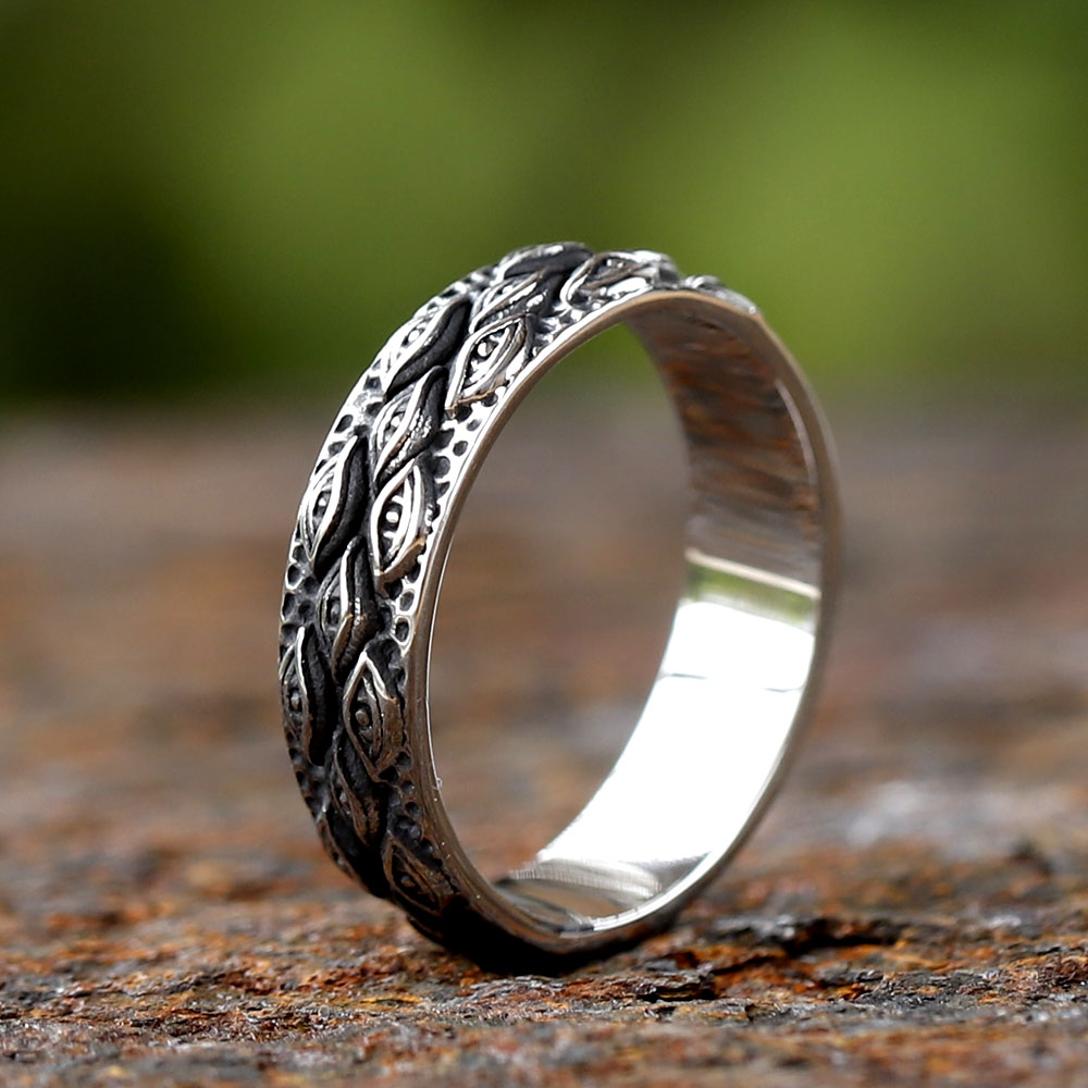 Bague Gothique 316L aux Yeux Sculptés – Regard Japonais