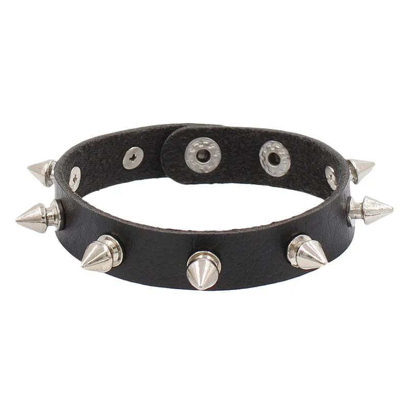 Bracelet Rivet Cuff