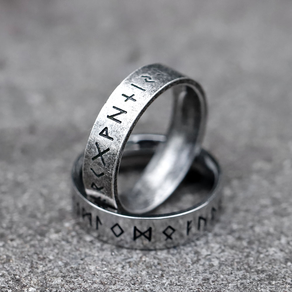 Bague Viking à Runes – Pierre Verte – Image 3