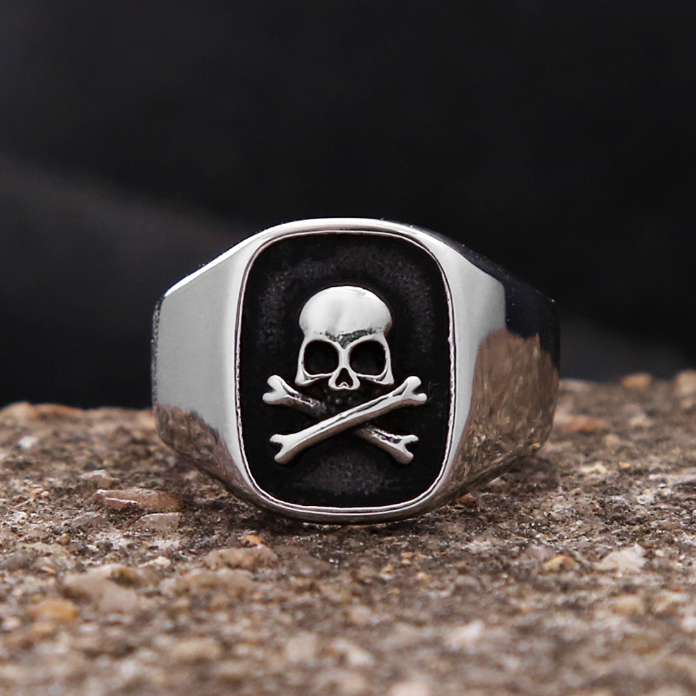 Bague Chevalière Skull Punk – Style A en Acier 316L – Image 2