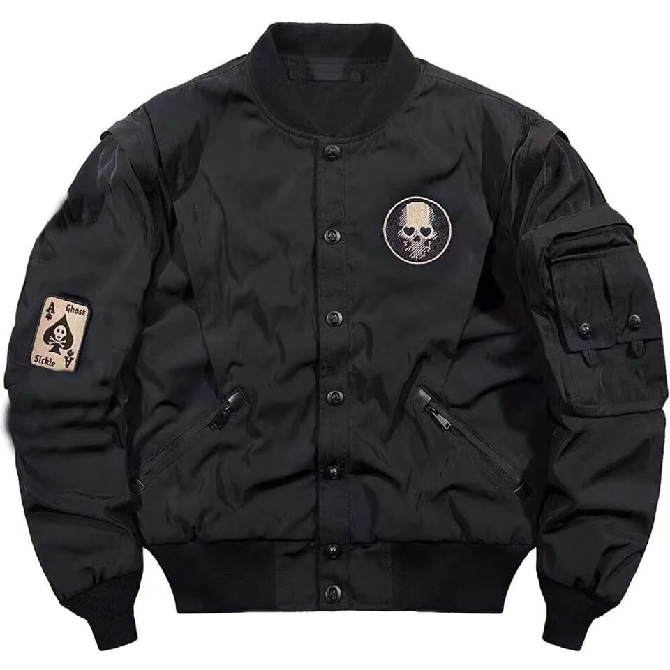 Bomber noir varsity avec écussons skull et poches utilitaires