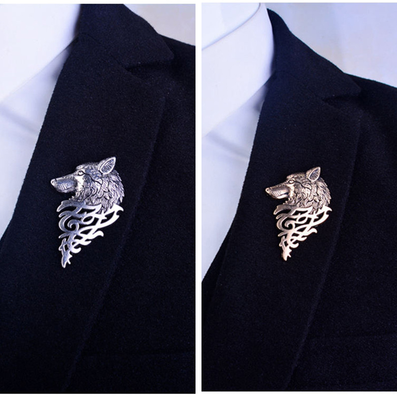 Broche tête de loup en métal argenté